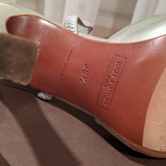 Louis Vuitton vernis dice slingback heel - Picture 9 of 9